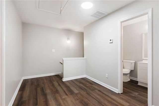 1396 Kennesaw NW Drive B, Atlanta, GA 30318