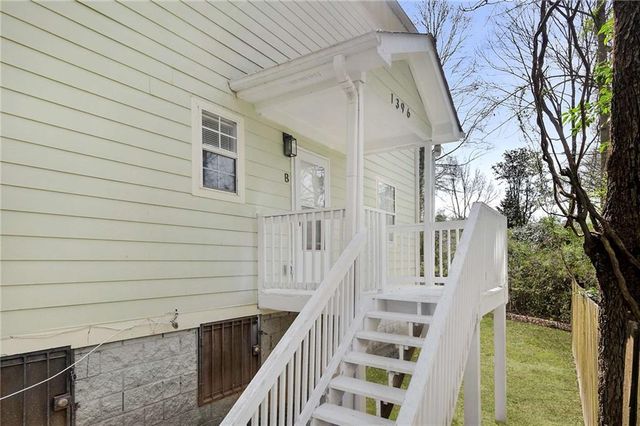 1396 Kennesaw NW Drive B, Atlanta, GA 30318