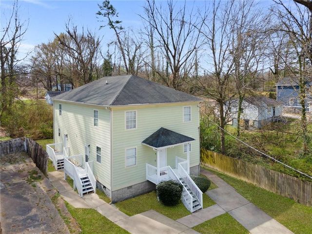 1396 Kennesaw NW Drive B, Atlanta, GA 30318