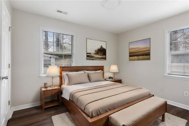 1396 Kennesaw NW Drive B, Atlanta, GA 30318