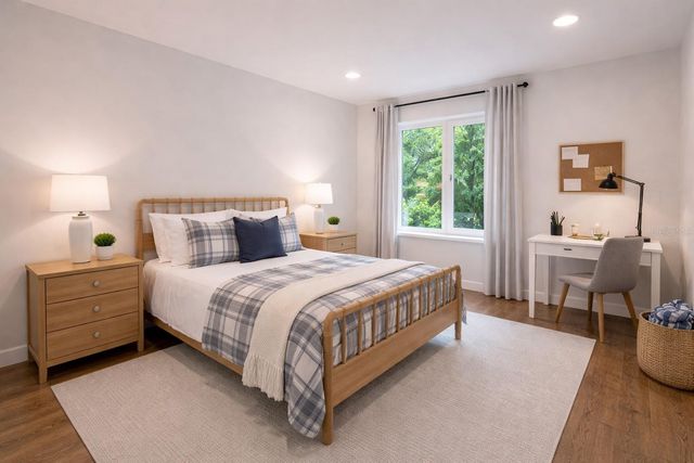 5200 26TH AVENUE N, St Petersburg, FL 33710