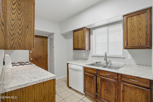 5526 KETCHIKAN Street, El Paso, TX 79924