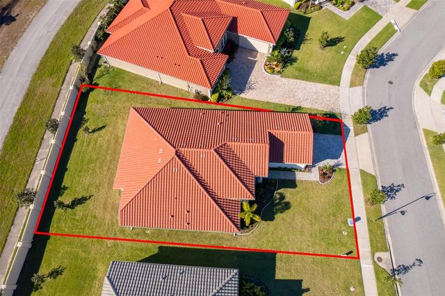 2400 SYMPHONY CIRCLE, St Cloud, FL 34771