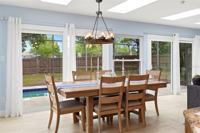 7432 SPARKLING LAKE RD, Orlando, FL 32819