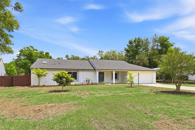 7432 SPARKLING LAKE RD, Orlando, FL 32819