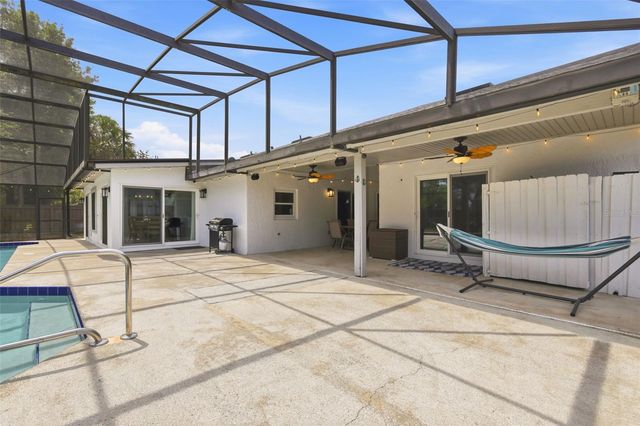 7432 SPARKLING LAKE RD, Orlando, FL 32819