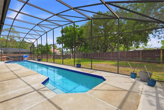 7432 SPARKLING LAKE RD, Orlando, FL 32819