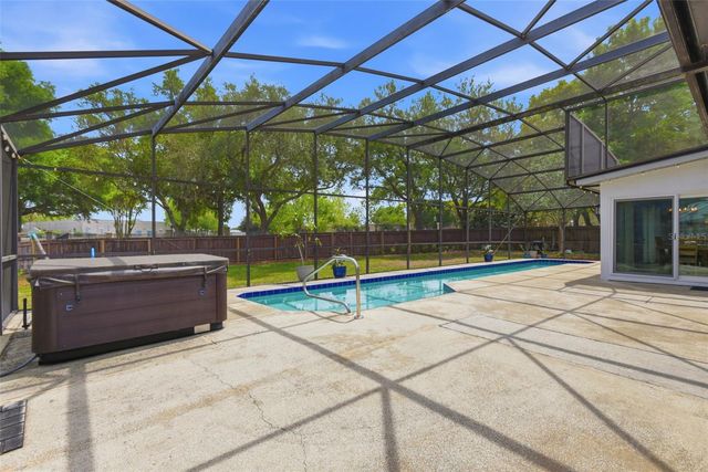 7432 SPARKLING LAKE RD, Orlando, FL 32819