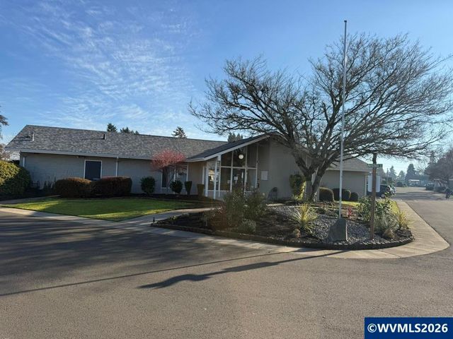 194 Broadmore Av NE, Salem, OR 97301