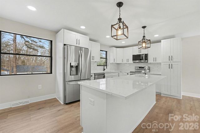 728 Pleasant Avenue, Kannapolis, NC 28081