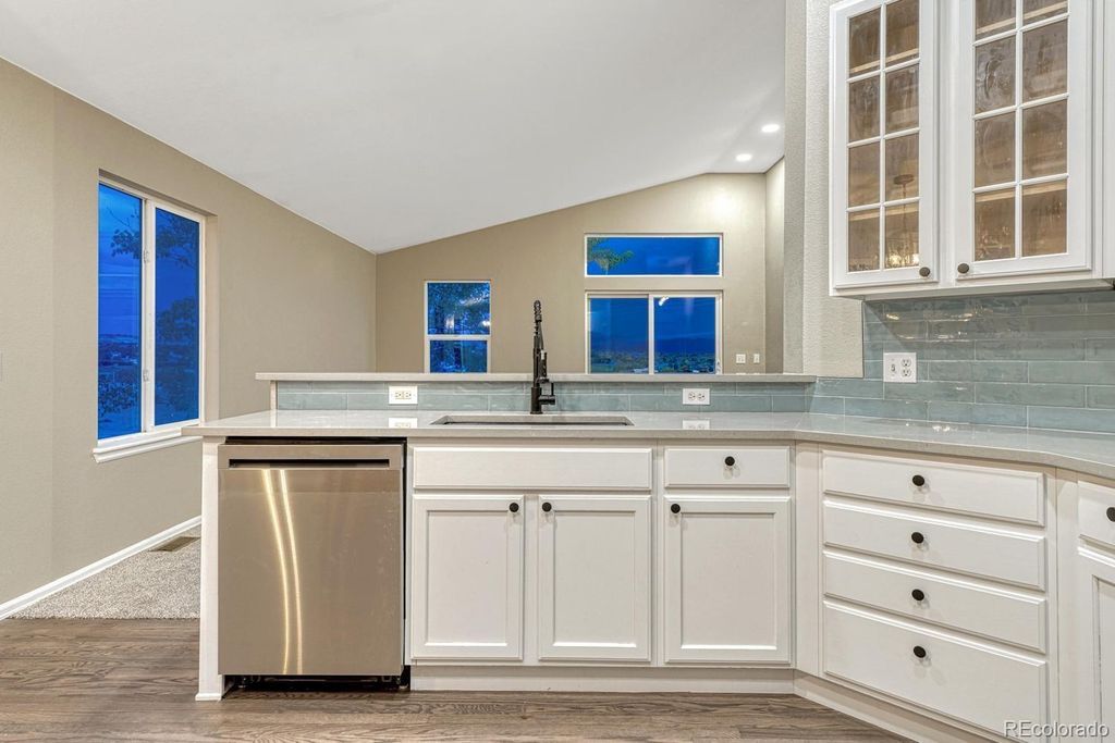 Image 14 of property listing at 7548 Lebrun Court, Lone Tree, CO 80124