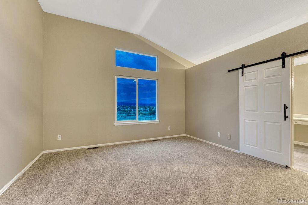 Image 18 of property listing at 7548 Lebrun Court, Lone Tree, CO 80124