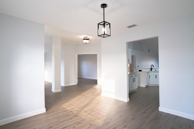 2001 SW Ember Street, Port St Lucie, FL 34953