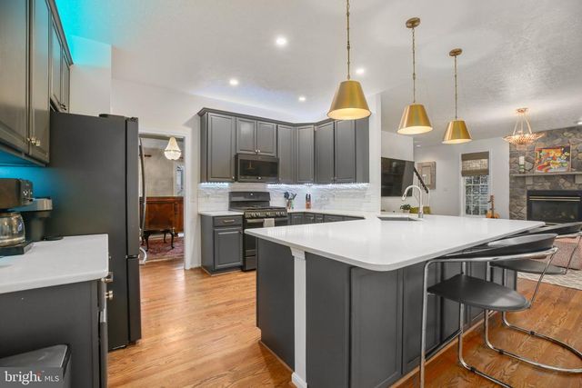 10215 NAPOLEON ST, Fredericksburg, VA 22408