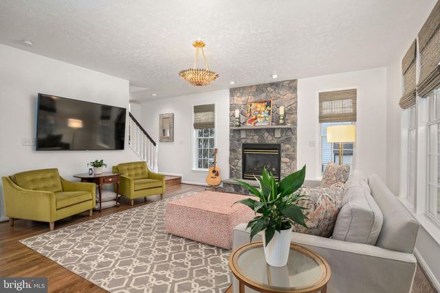 10215 NAPOLEON ST, Fredericksburg, VA 22408