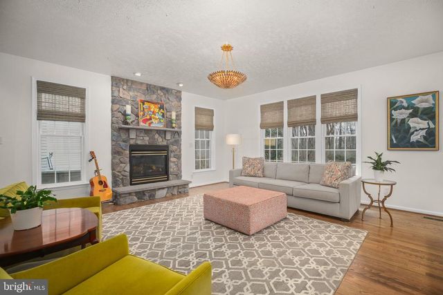 10215 NAPOLEON ST, Fredericksburg, VA 22408