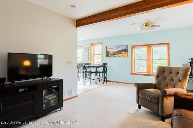 5733 Sleight Road, Bath, MI 48808