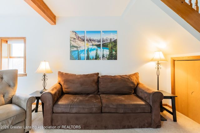 5733 Sleight Road, Bath, MI 48808