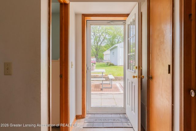 5733 Sleight Road, Bath, MI 48808