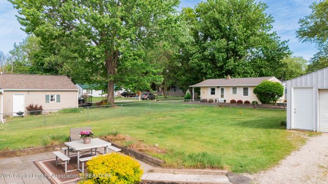 5733 Sleight Road, Bath, MI 48808