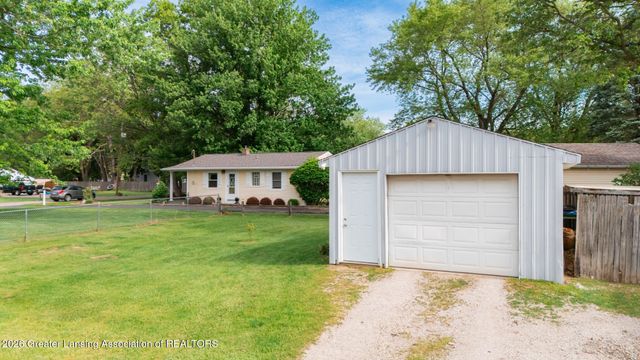 5733 Sleight Road, Bath, MI 48808