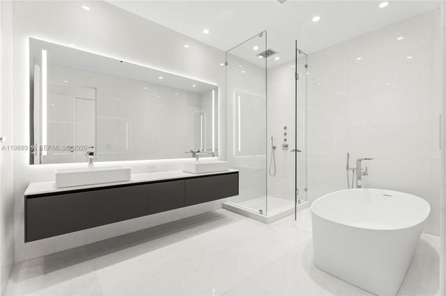 5 Grove Isle Dr S303, Coconut Grove, FL 33133