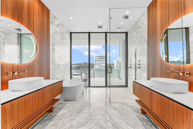 5 Grove Isle Dr S303, Coconut Grove, FL 33133