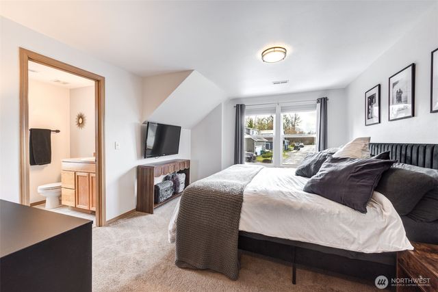 2102 81st Avenue NE, Lake Stevens, WA 98258