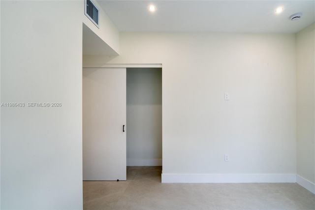 323 NW 104th Ter, Miami, FL 33150