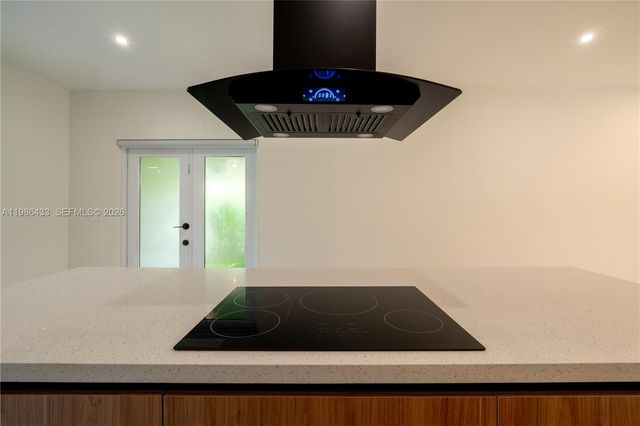 323 NW 104th Ter, Miami, FL 33150