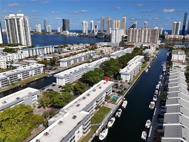 3550 NE 169th St 112, North Miami Beach, FL 33160