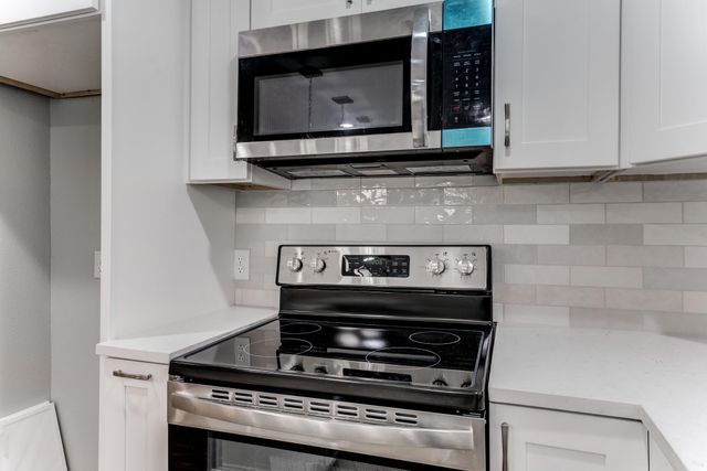 5535 Elm Springs Drive, Houston, TX 77048