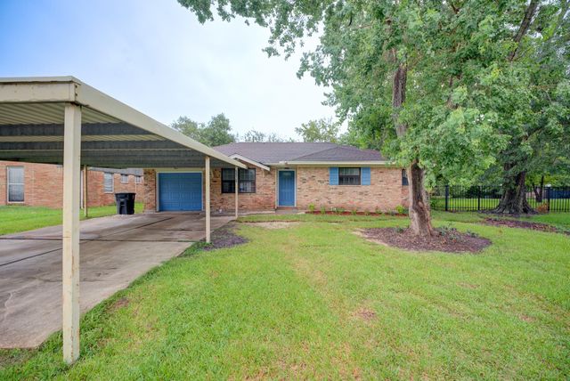 5535 Elm Springs Drive, Houston, TX 77048