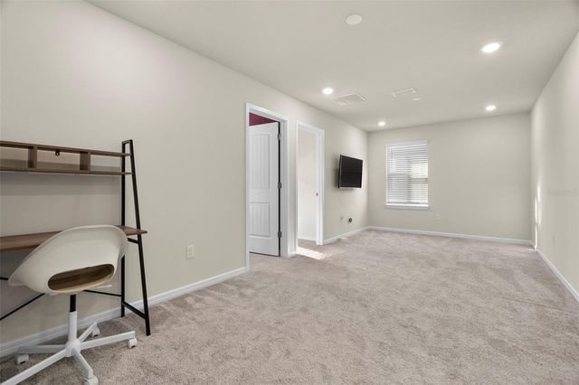 21051 MONZA LOOP, Land O Lakes, FL 34638