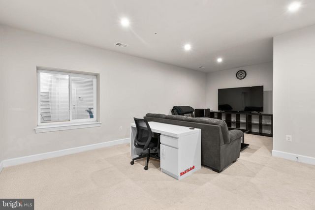 8369 MEADOWOOD DR, Hanover, MD 21076