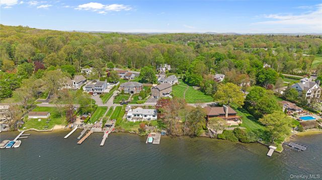 26 Averill Drive, Mahopac, NY 10541