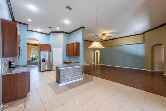 610 WAKEVIEW Drive, Orange Park, FL 32065