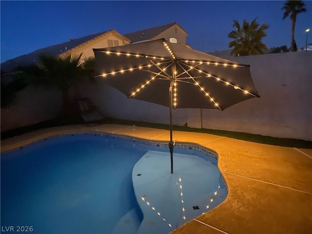 8316 Valleybreeze Avenue, Las Vegas, NV 89129