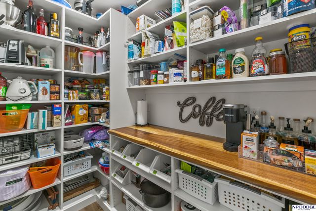6020 N 280 Circle, Valley, NE 68064