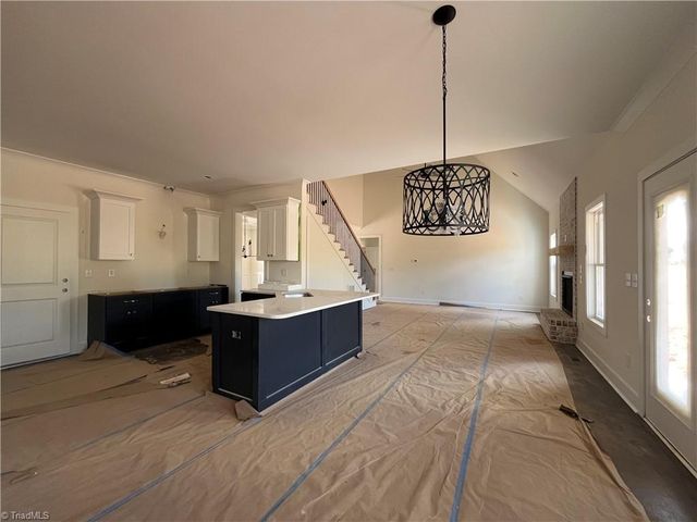 285 Cricket's Run, Lexington, NC 27295