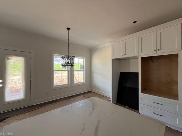 285 Cricket's Run, Lexington, NC 27295
