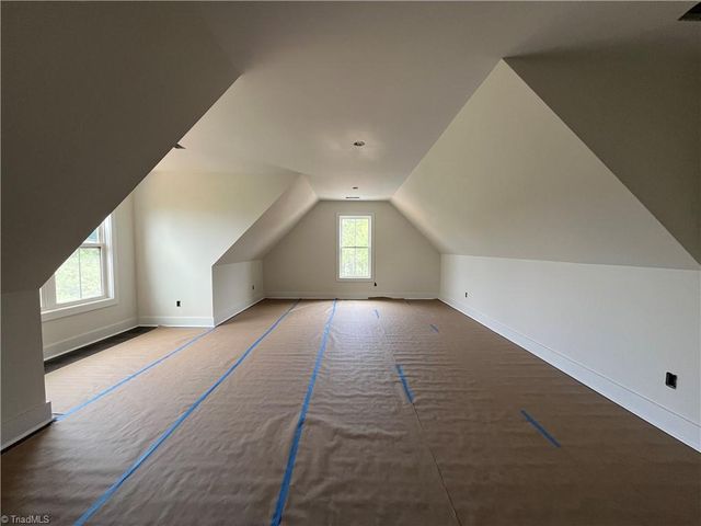 285 Cricket's Run, Lexington, NC 27295