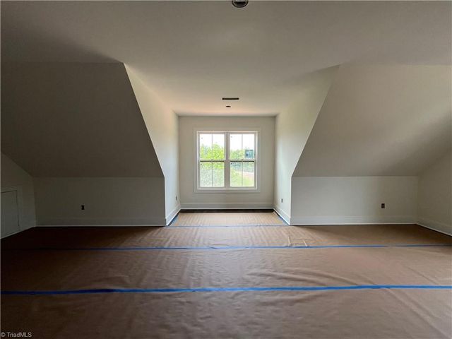 285 Cricket's Run, Lexington, NC 27295