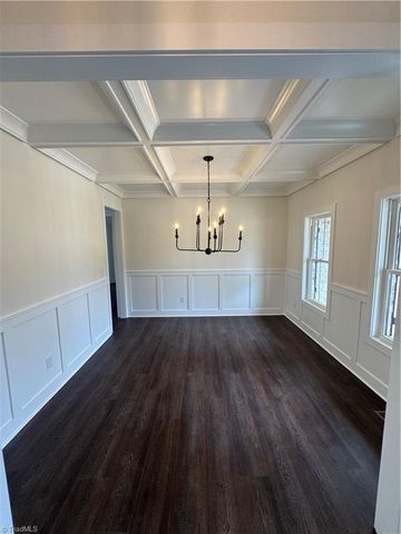 285 Cricket's Run, Lexington, NC 27295