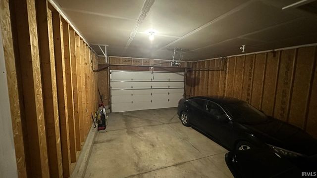 50026 Brynnwood Drive, Elkhart, IN 46514
