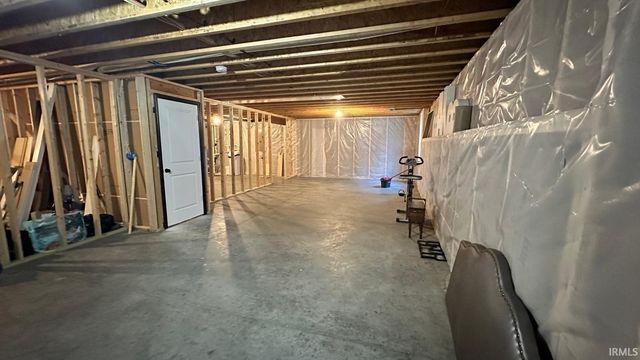 50026 Brynnwood Drive, Elkhart, IN 46514