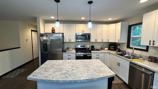 50026 Brynnwood Drive, Elkhart, IN 46514
