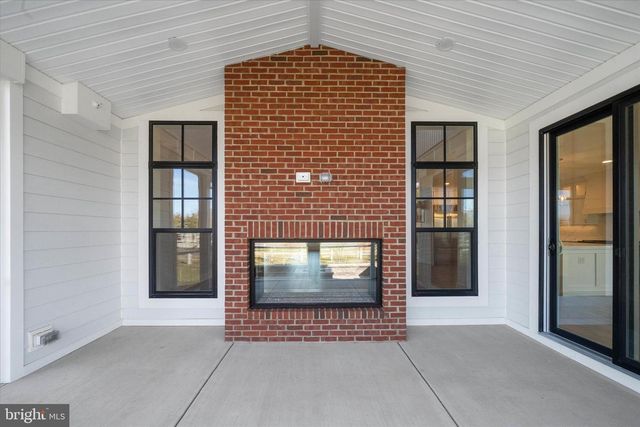 11809 RIVER RUN LN, Berlin, MD 21811