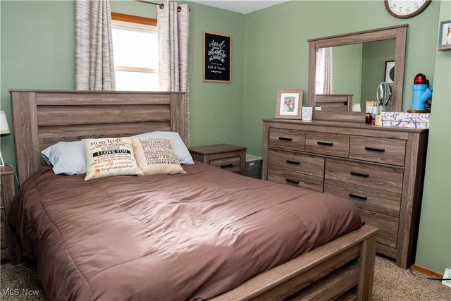 462 Oakridge Drive, Youngstown, OH 44512