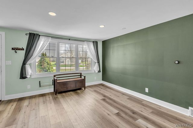 30 Errington Terrace, Orchard Park, NY 14127